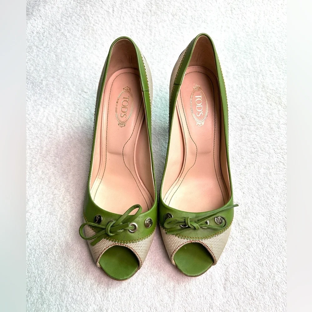 Tod’s Peep‎ Toe Driving Heels Green Canvas Shoes woven Bow 8.5